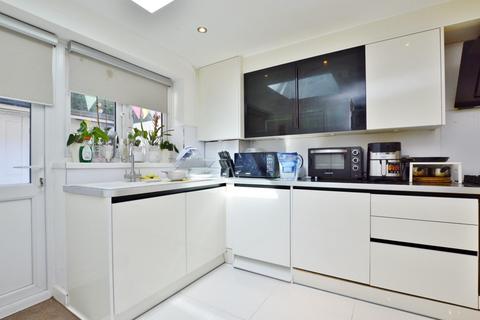 84 Thorpe Road, Forest Gate, London, E7 9EB