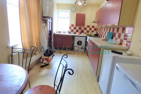 4 bedroom terraced house to rent, Luther Street, Leicester LE3