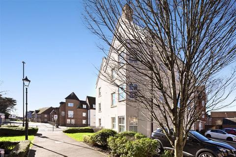 2 bedroom apartment for sale, St Agnes Place, Chichester