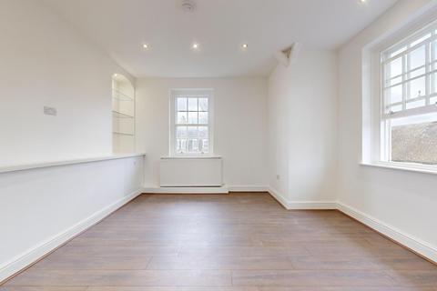 2 bedroom flat to rent - Fisherton Street