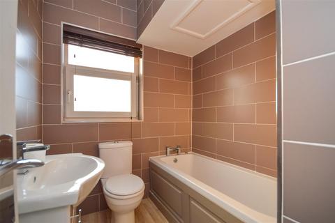 3 bedroom terraced house for sale, Dalefield Road, Normanton WF6