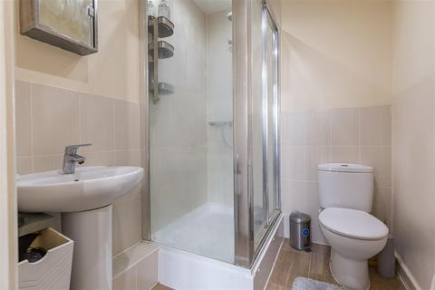 66 Blenheim Square, North Weald, Epping, CM16 6FP