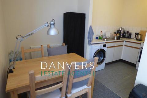 2 bedroom apartment to rent - Western Boulevard, Leicester LE2