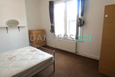 4 bedroom terraced house to rent, Jarrom Street, Leicester LE2