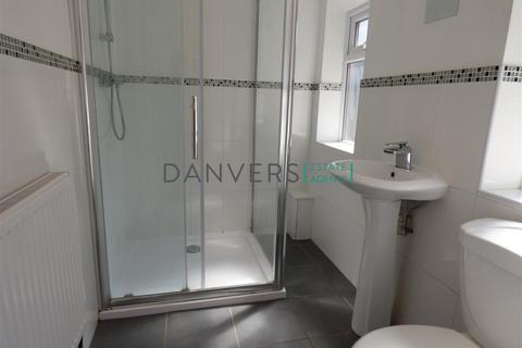 4 bedroom terraced house to rent, Jarrom Street, Leicester LE2