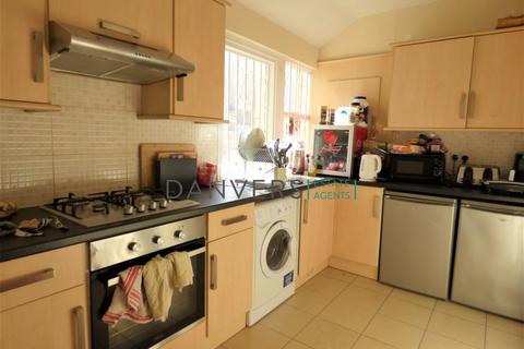 4 bedroom terraced house to rent, Upper King Street, Leicester LE1