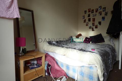 5 bedroom end of terrace house to rent, Equity Road, Leicester LE3