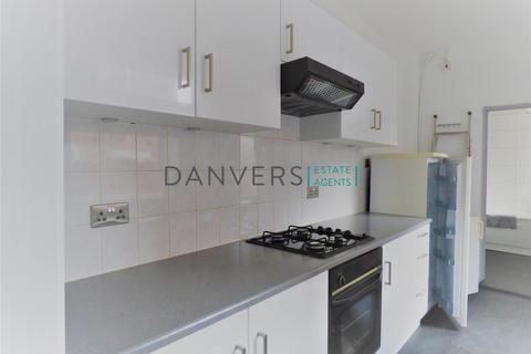4 bedroom terraced house to rent, Jarrom Street, Leicester LE2