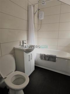 4 bedroom terraced house to rent, Jarrom Street, Leicester LE2