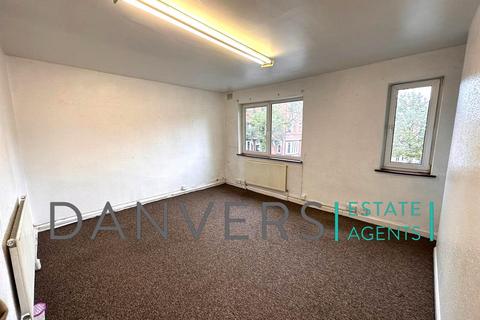 Plot to rent - Melton Road, Leicester LE4