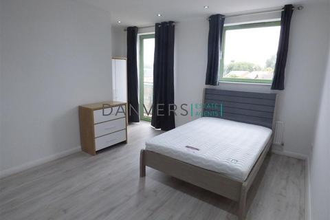 3 bedroom house share to rent, Western Boulevard, Leicester LE2