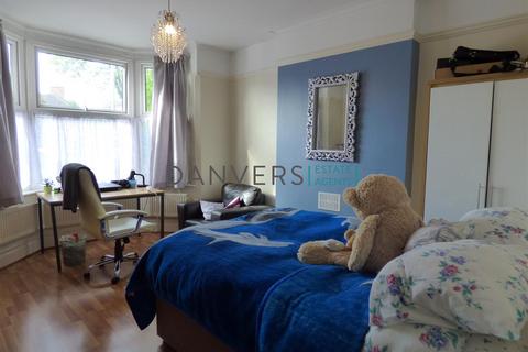 undefined, Imperial Avenue, Leicester LE3