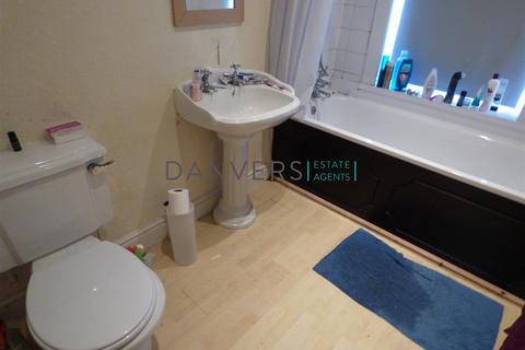 2 bedroom terraced house to rent, Ridley Street, Leicester LE3