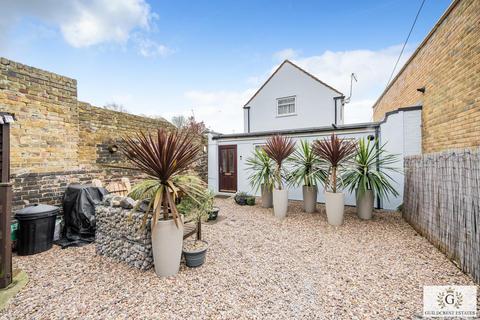 3 bedroom detached house for sale, Victoria Road, Ramsgate