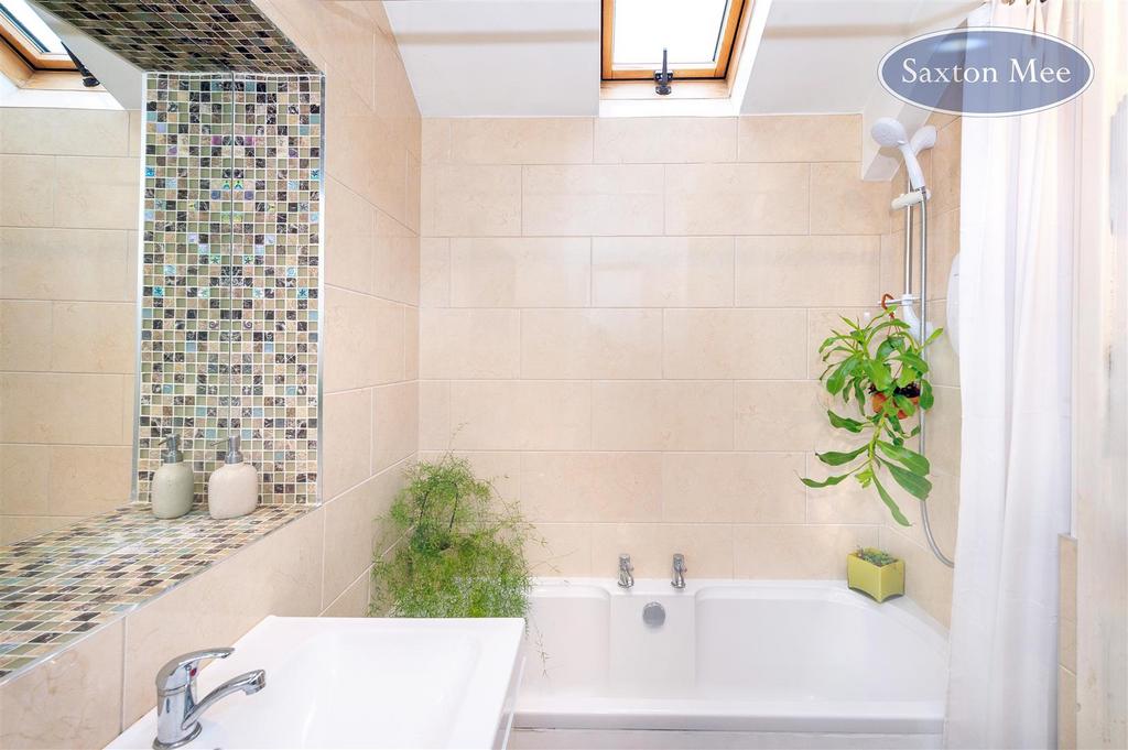 Bath 8511.jpg