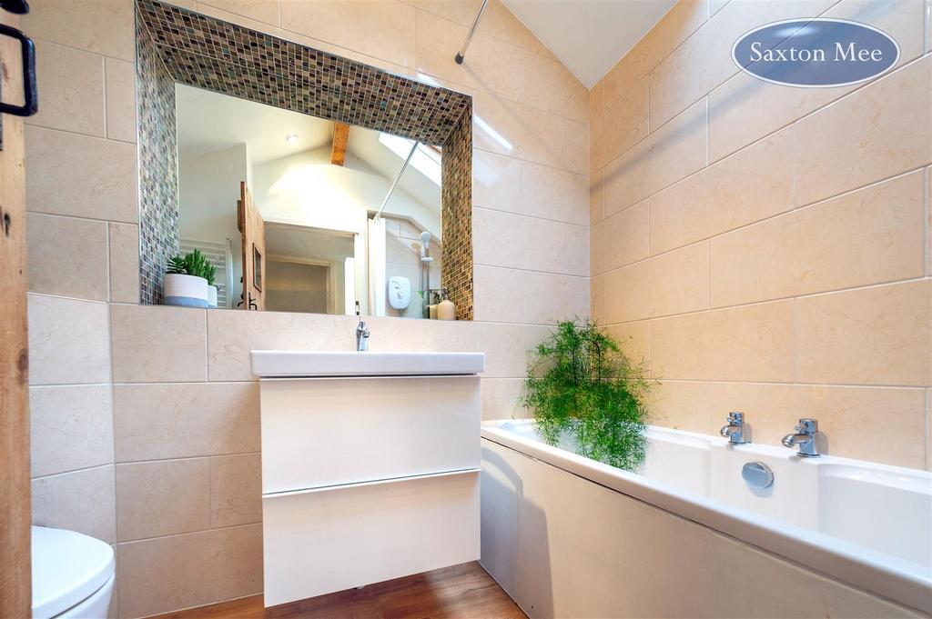 Bath 8500.jpg