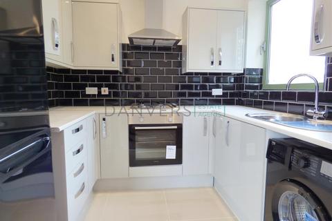 2 bedroom apartment to rent, Western Boulevard, Leicester LE2