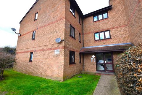 1 bedroom apartment for sale, Sandon Close, Rochford