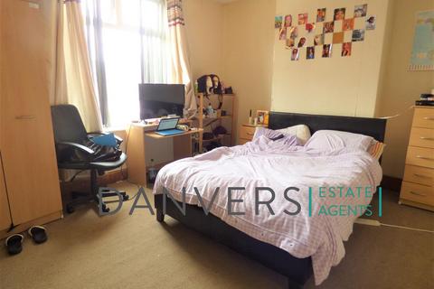 3 bedroom terraced house to rent - Windermere Street, Leicester LE2