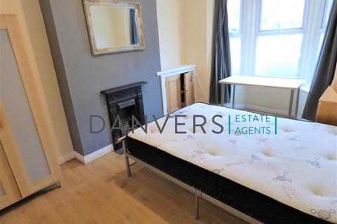 4 bedroom terraced house to rent, Noel Street, Leicester LE3