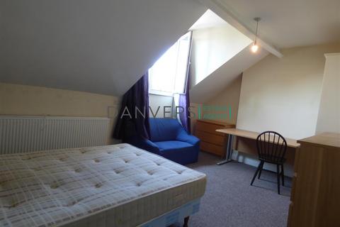 undefined, Imperial Avenue, Leicester LE3