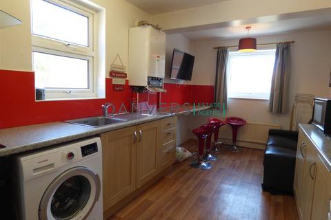 undefined, Imperial Avenue, Leicester LE3
