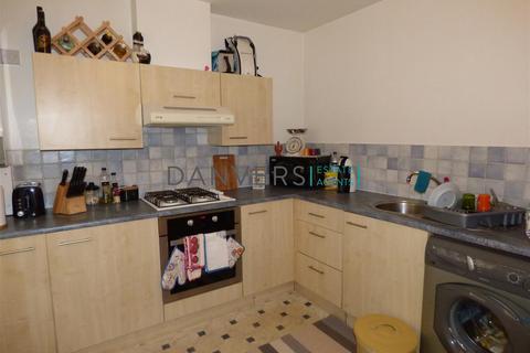 1 bedroom apartment to rent, Oakwood House, Leicester LE1