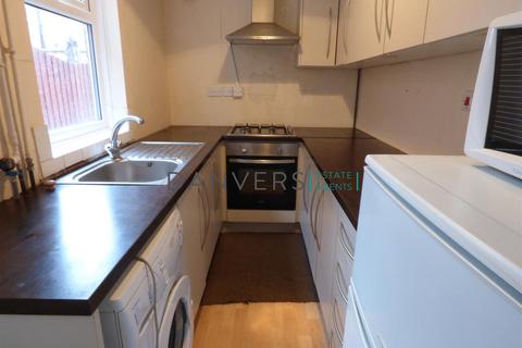 2 bedroom terraced house to rent, Luther Street, Leicester LE3