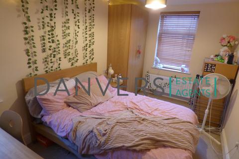 4 bedroom terraced house to rent, Beaconsfield Road, Leicester LE3