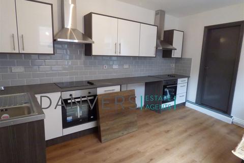 5 bedroom detached house to rent, Hinckley Road, Leicester LE3