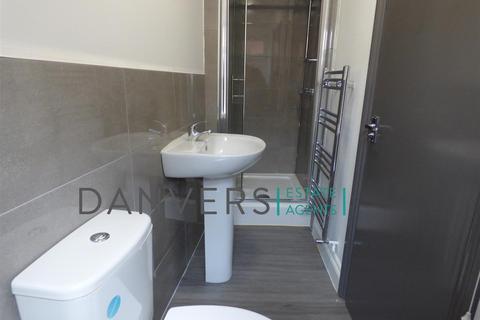 5 bedroom detached house to rent, Hinckley Road, Leicester LE3