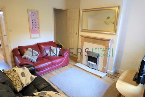4 bedroom terraced house to rent, Saxon Street, Leicester LE3
