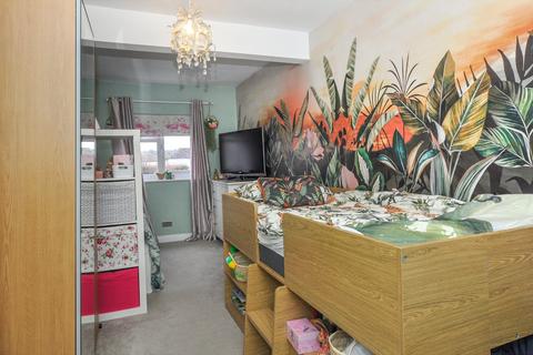 55 Lime Tree Walk, West Wickham, BR4 9EB