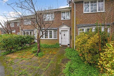 3 bedroom terraced house for sale, Orchard Way, Barnham