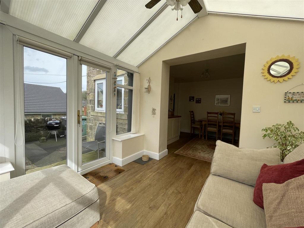 Conservatory/open plan