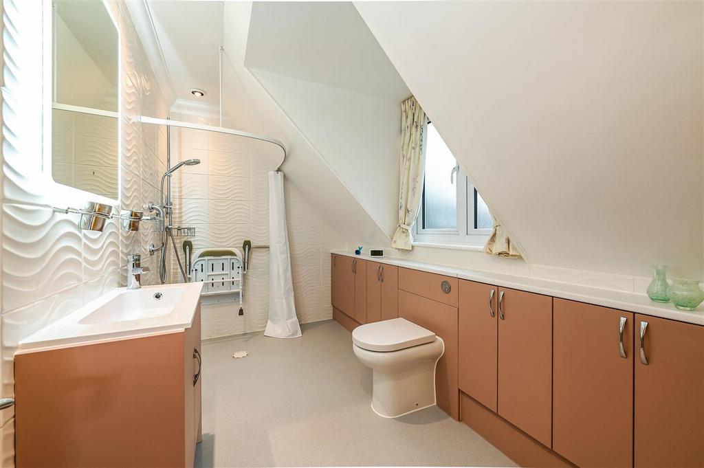 En Suite Wet Room