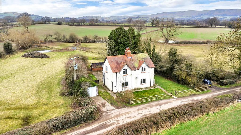 Hardwick, Castle 4 bed character property for sale £350,000