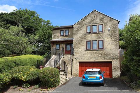 4 bedroom detached house for sale, Priestley Grove, Huddersfield HD4