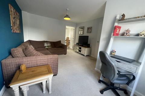 3 bedroom townhouse for sale - Poppy Gardens, Holmfirth HD9