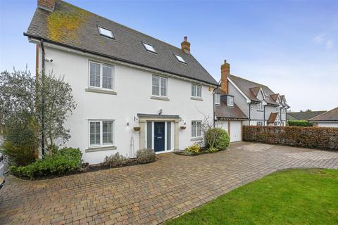 8 bedroom detached house for sale, Priors Field, Bicknacre, Chelmsford