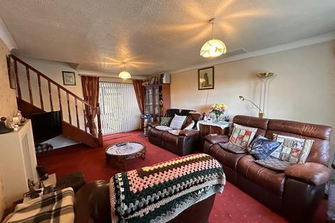 11 Fernwood Drive, Leek, ST13 8JA