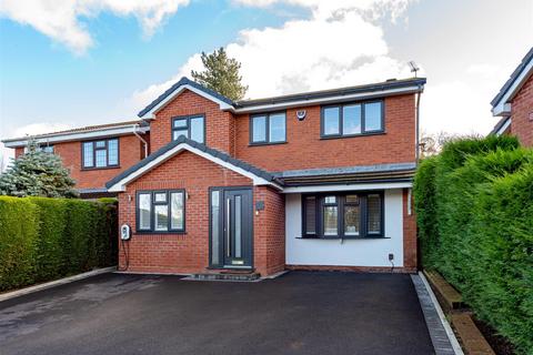 4 bedroom detached house for sale, 41 Ascot Drive, Dudley