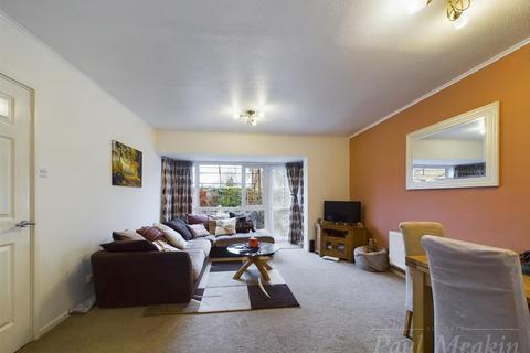 2 bedroom bungalow for sale, Sorrel Bank, Linton Glade, Croydon