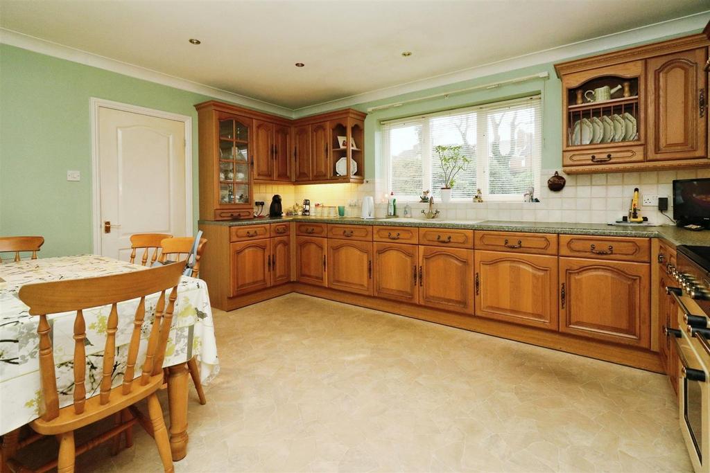 Breakfast kitchen