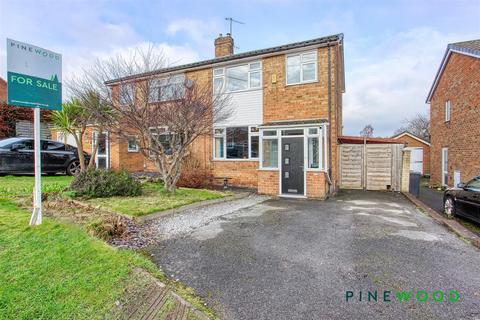 3 bedroom semi-detached house for sale, Greenside Avenue, Chesterfield S41