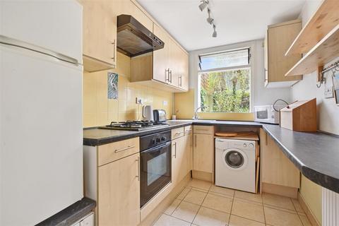 1 bedroom apartment to rent, Guildford Road, Stockwell