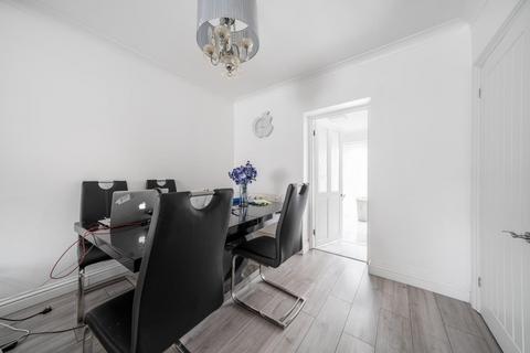 33 Bastion Road, London, SE2 0RH