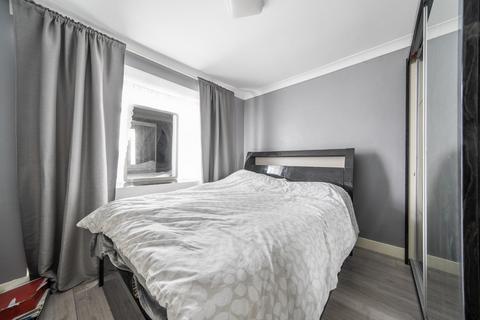 33 Bastion Road, London, SE2 0RH