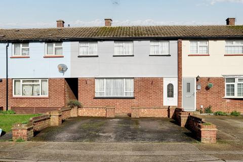 3 bedroom terraced house for sale, Cheviot Drive, Chelmsford CM1