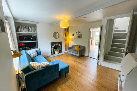 11 Middleton, Cowling, Keighley, BD22 0DQ